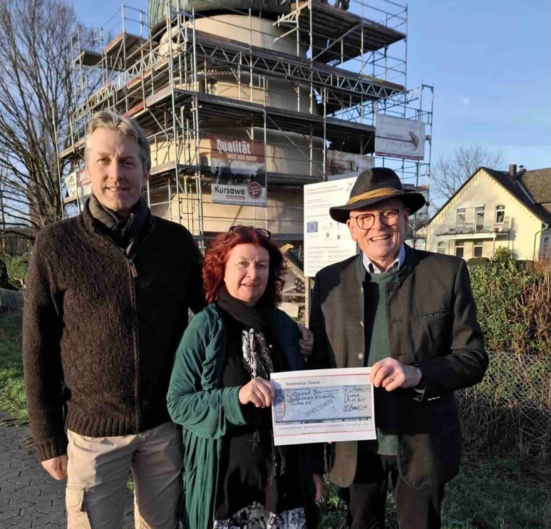 Großzügige Spende für die Windmühle