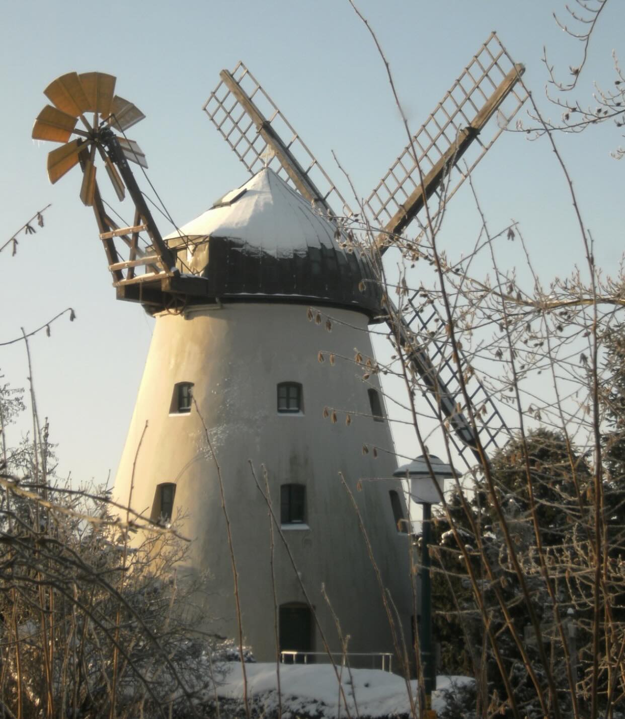 Die Windmühle Tündern im Winter